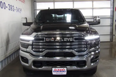 2025 Ram 2500 Laramie photo 2
