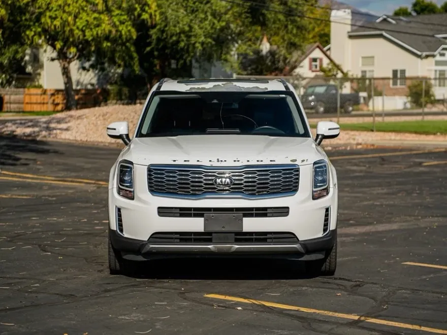 2020 Kia Telluride S photo 1