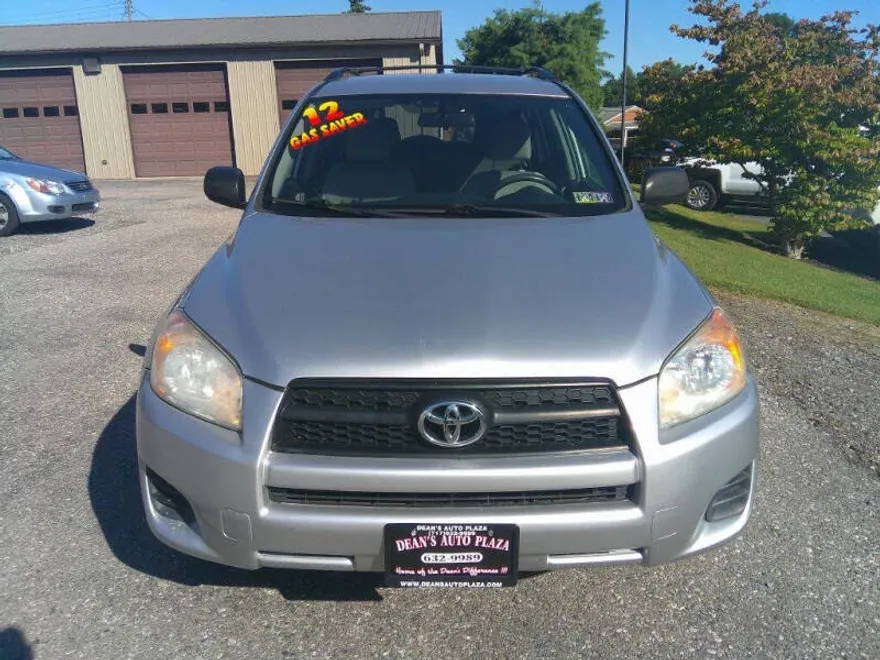 2012 Toyota RAV4 Base photo 1