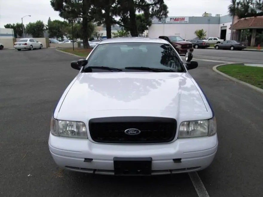 2011 Ford Crown Victoria Police Interceptor photo 1