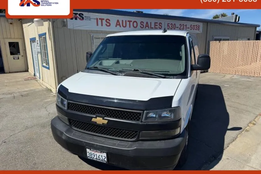 2018 Chevrolet Express 2500 Cargo Van photo 1
