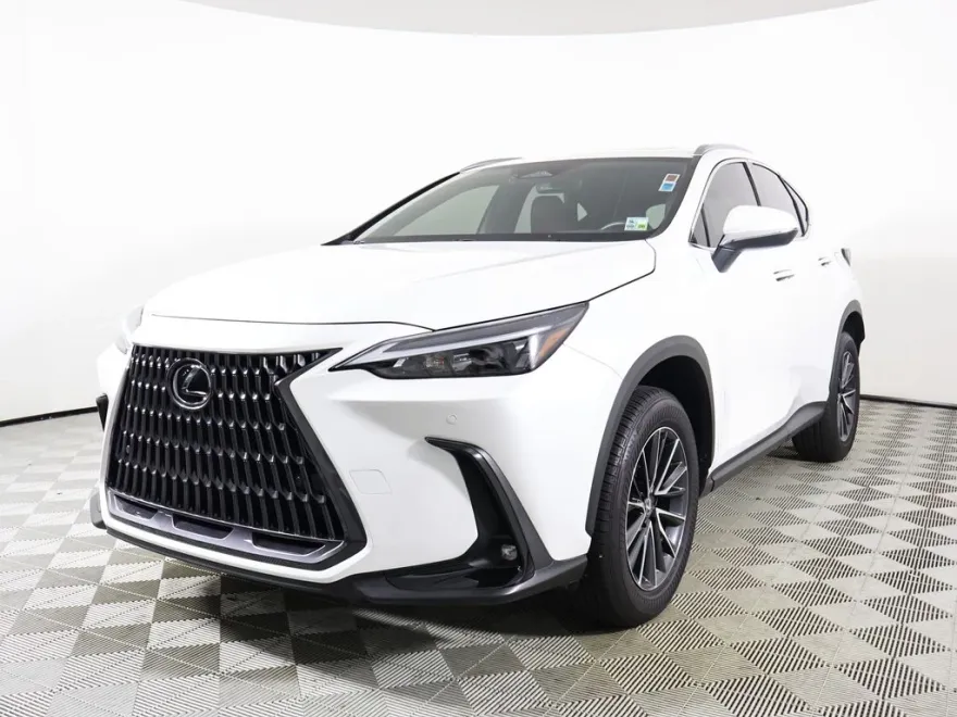 2024 Lexus NX 250 Premium photo 1
