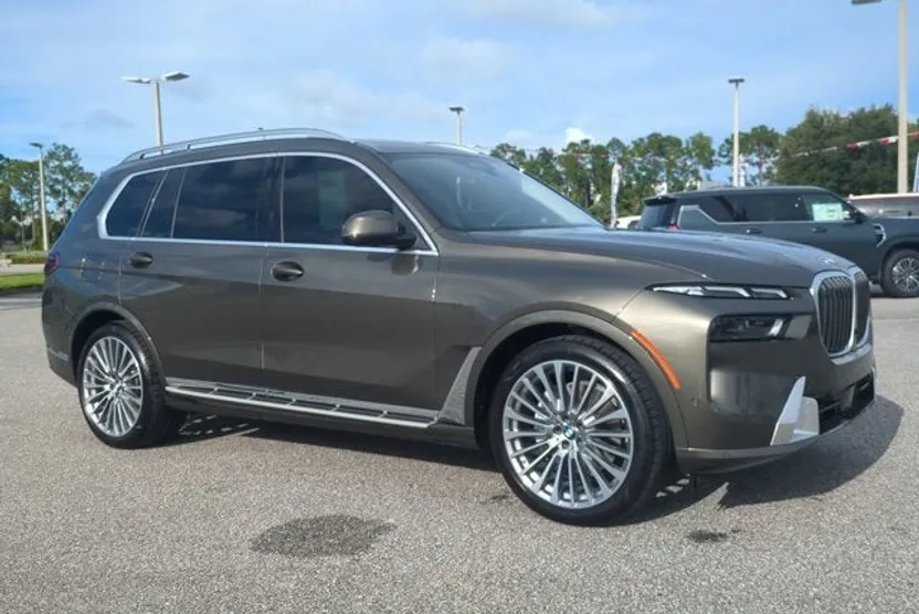 2025 Bmw X7 xDrive40i photo 1