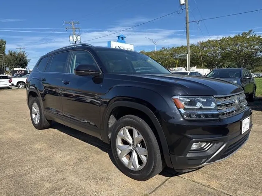 2018 Volkswagen Atlas V6 SE photo 1