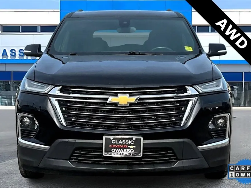 2023 Chevrolet Traverse photo 1