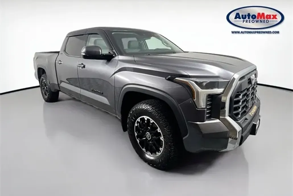 2022 Toyota Tundra SR5 photo 1