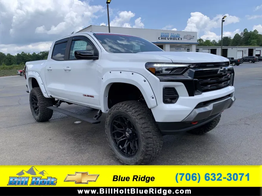 2025 Chevrolet Colorado Z71 photo 1