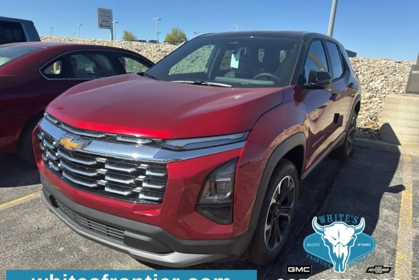 2026 Chevrolet Equinox LT photo 1