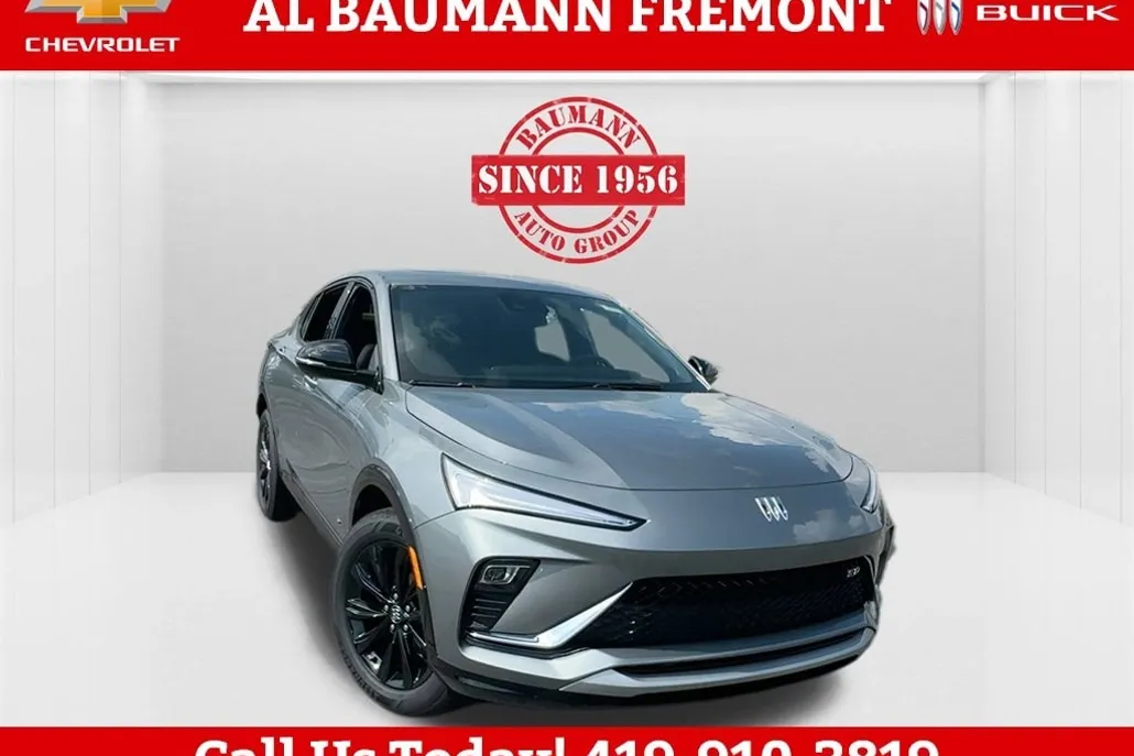 2025 Buick Envista ST photo 1