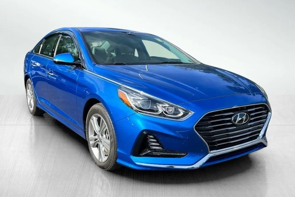 2018 Hyundai Sonata Limited photo 1