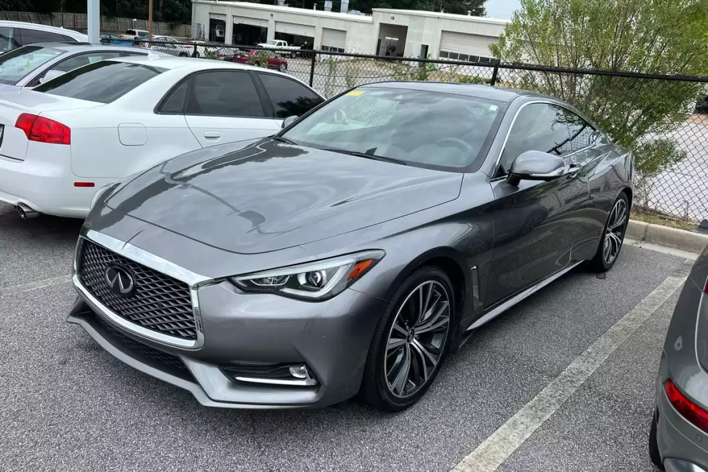 2022 Infiniti Q60 Luxe Coupe photo 1