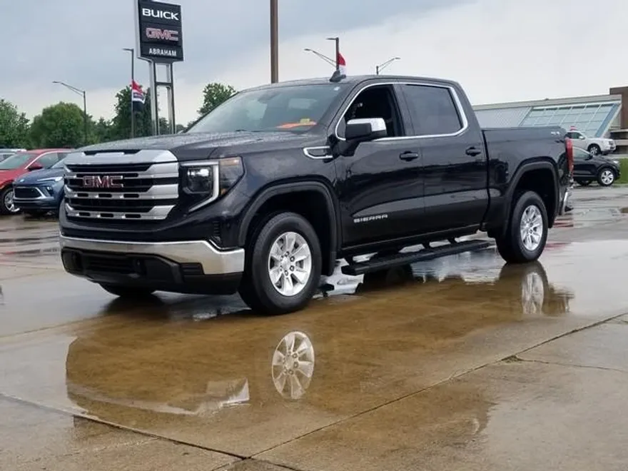 2024 Gmc Sierra 1500 SLE photo 1