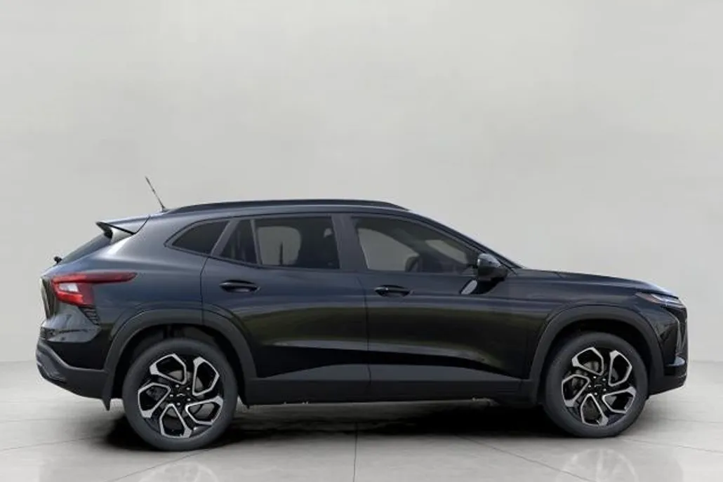 2026 Chevrolet Trax photo 1