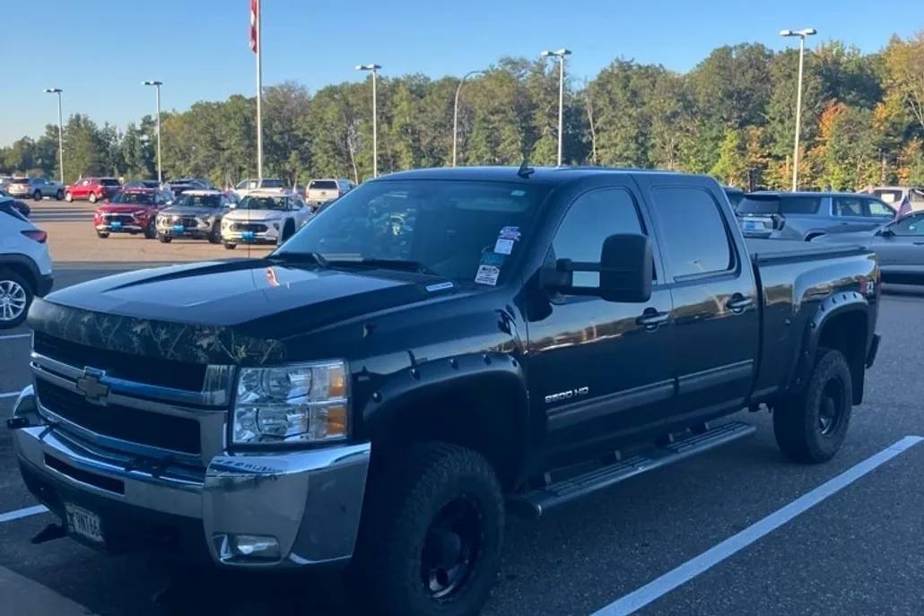 2010 Chevrolet Silverado 2500HD LTZ photo 1
