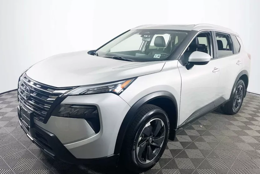 2024 Nissan Rogue SV photo 1