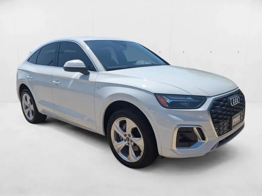 2024 Audi Q5 Sportback 45 S line Premium photo 1