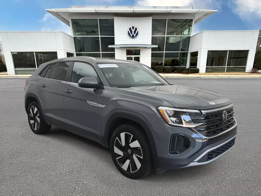2024 Volkswagen Atlas Cross Sport SE Technology photo 1