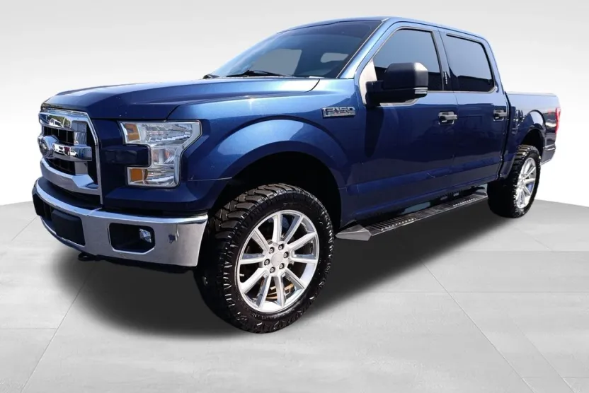 2017 Ford F-150 XLT photo 1