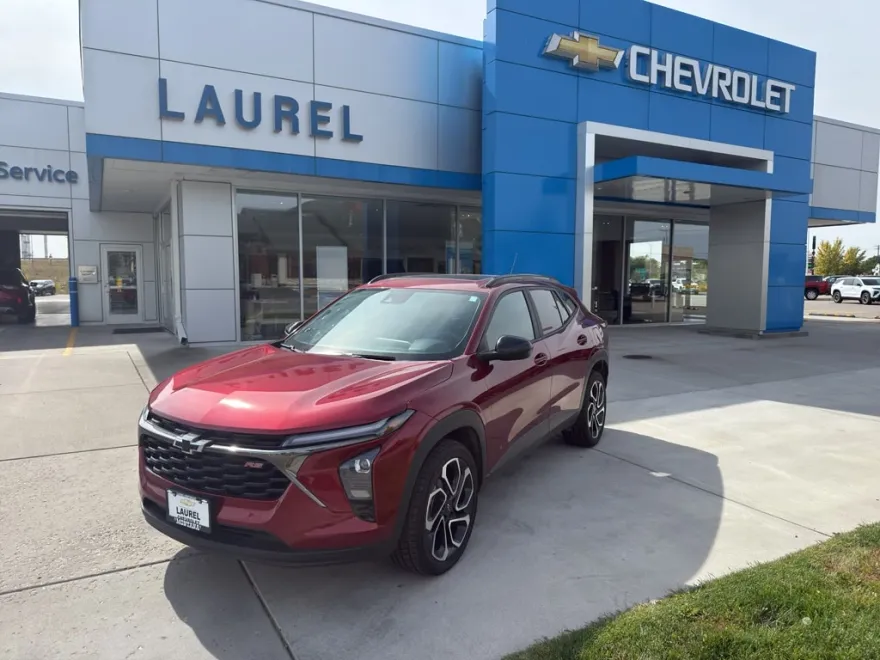 2024 Chevrolet Trax photo 1
