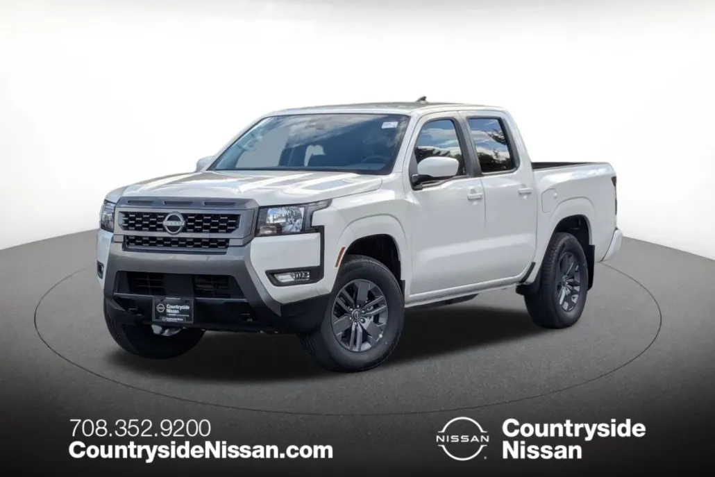 2025 Nissan Frontier Crew Cab SV photo 1