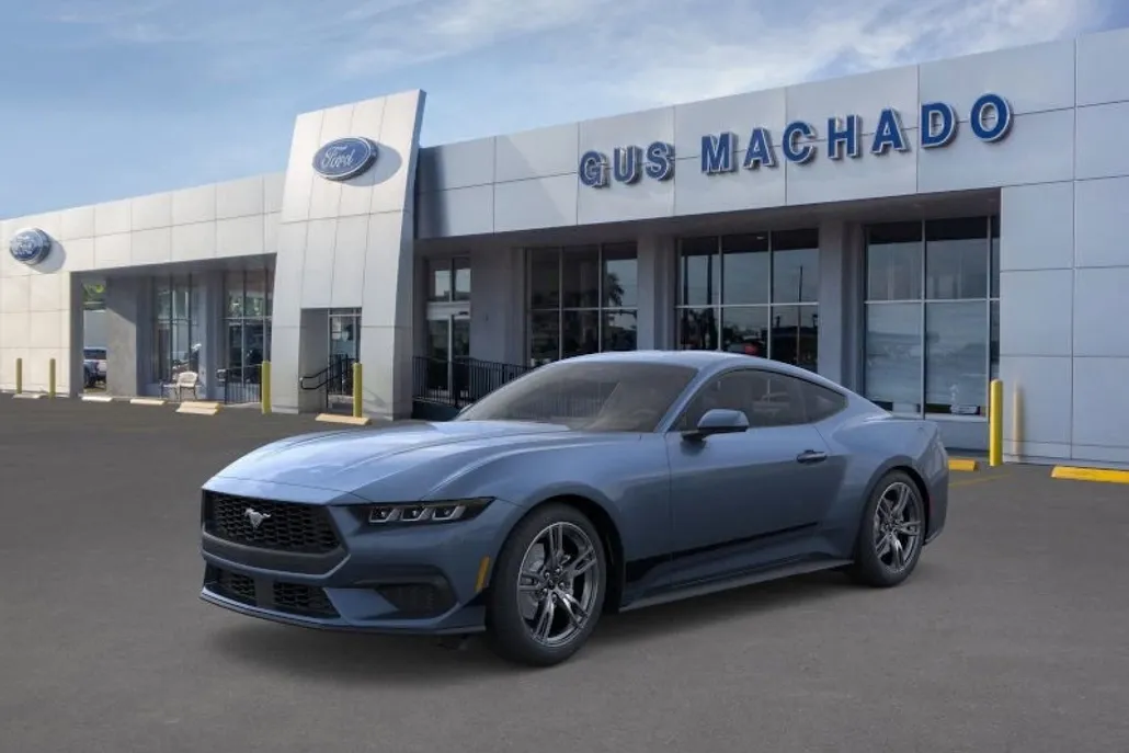 2025 Ford Mustang EcoBoost photo 1
