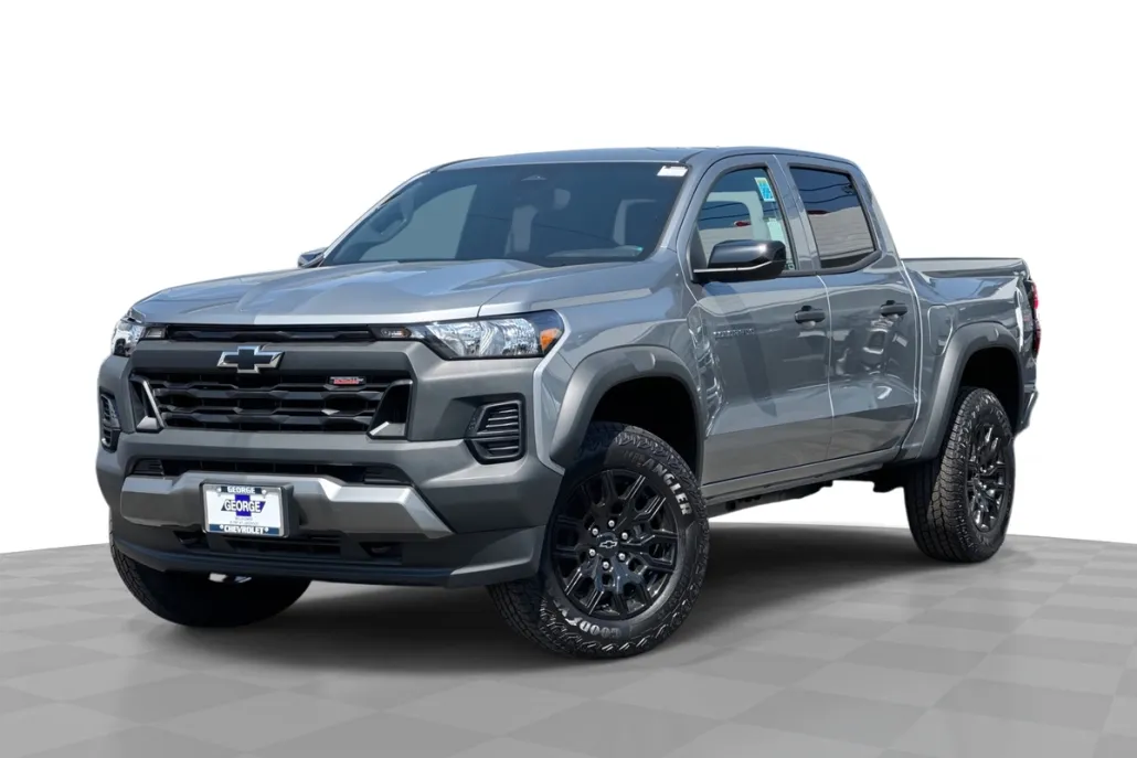 2026 Chevrolet Colorado Trail Boss photo 1