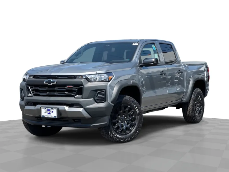 2026 Chevrolet Colorado Trail Boss photo 1