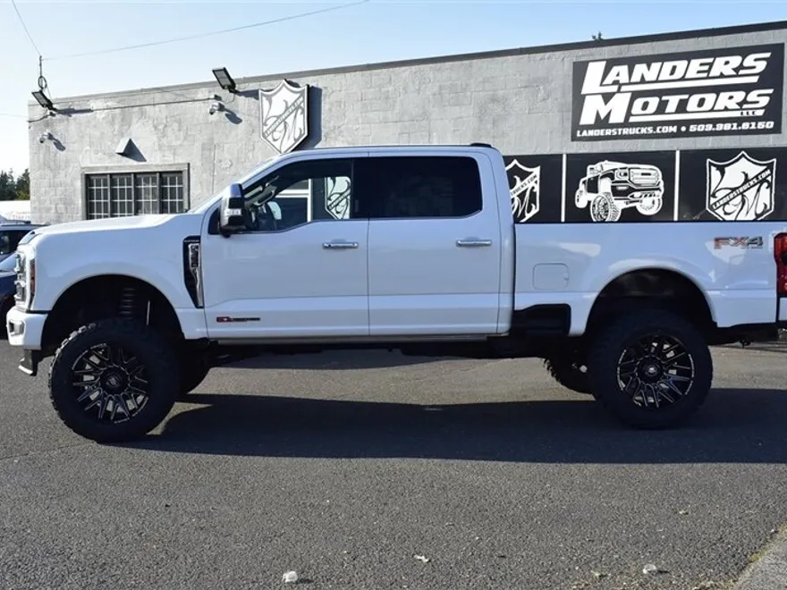 2024 Ford F-350 Platinum photo 1