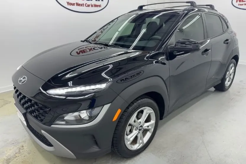2023 Hyundai Kona SEL photo 1