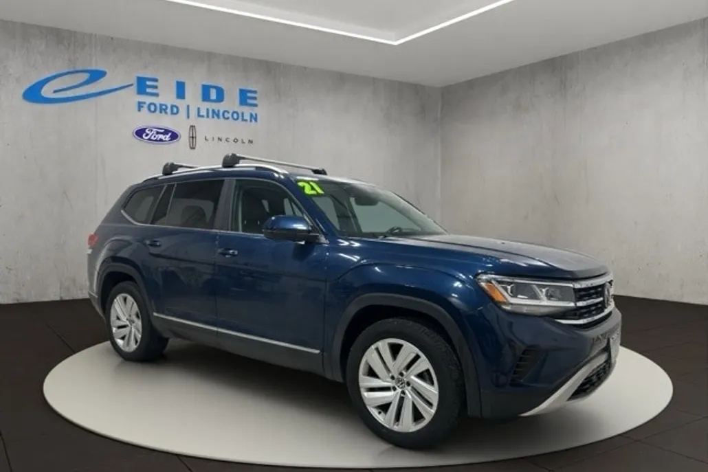 2021 Volkswagen Atlas SEL photo 1