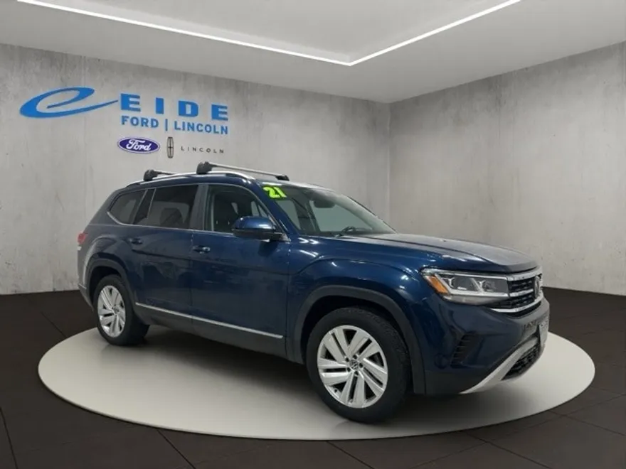 2021 Volkswagen Atlas SEL photo 1