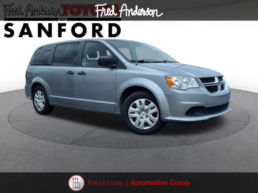 2019 Dodge Grand Caravan SE photo 1