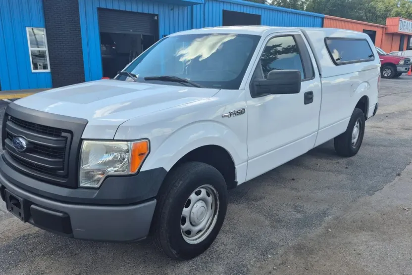 2014 Ford F-150 photo 1