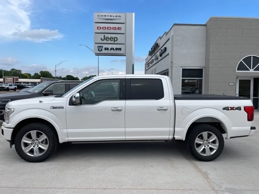 2019 Ford F-150 Platinum photo 1