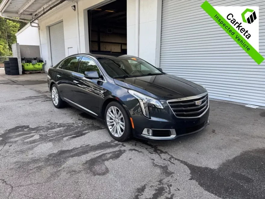2019 Cadillac XTS Luxury photo 1