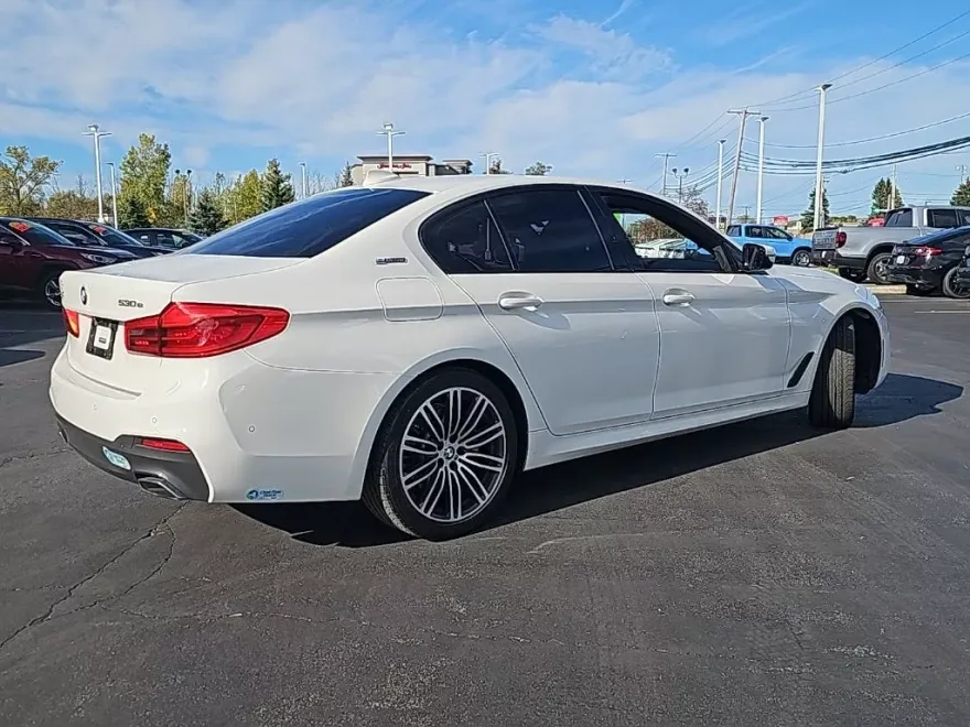 2019 Bmw 530e xDrive Sedan photo 1