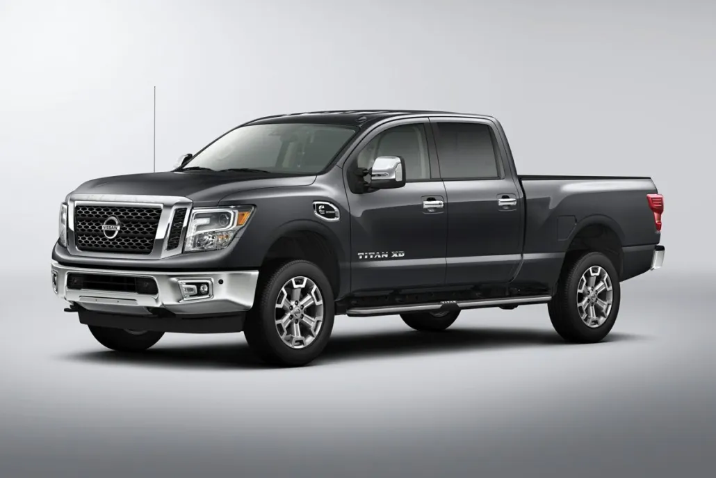 2019 Nissan Titan SL photo 1