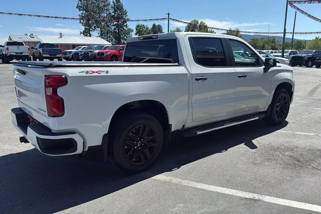 2023 Chevrolet Silverado 1500 Custom photo 1