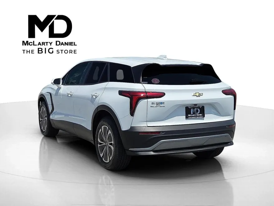 2025 Chevrolet Blazer EV photo 1