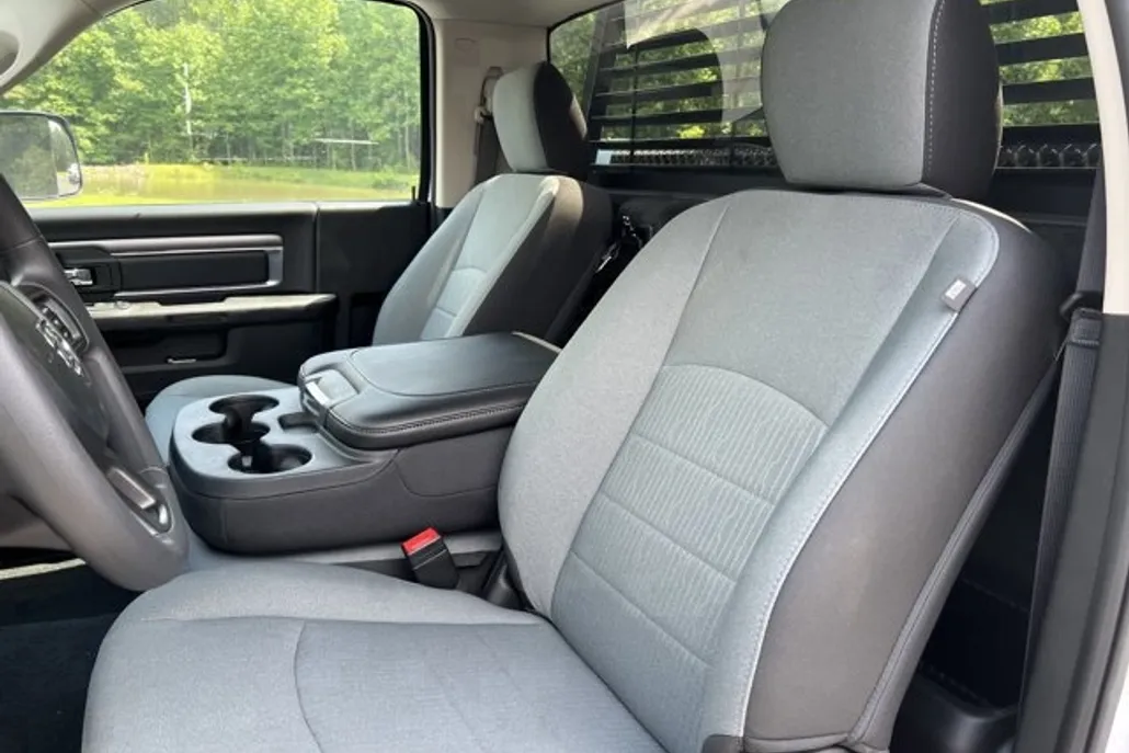 2023 Ram 1500 Classic Tradesman photo 1