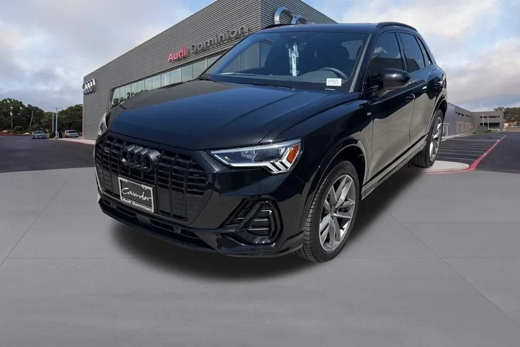 2025 Audi Q3 45 TFSI S line Premium photo 1