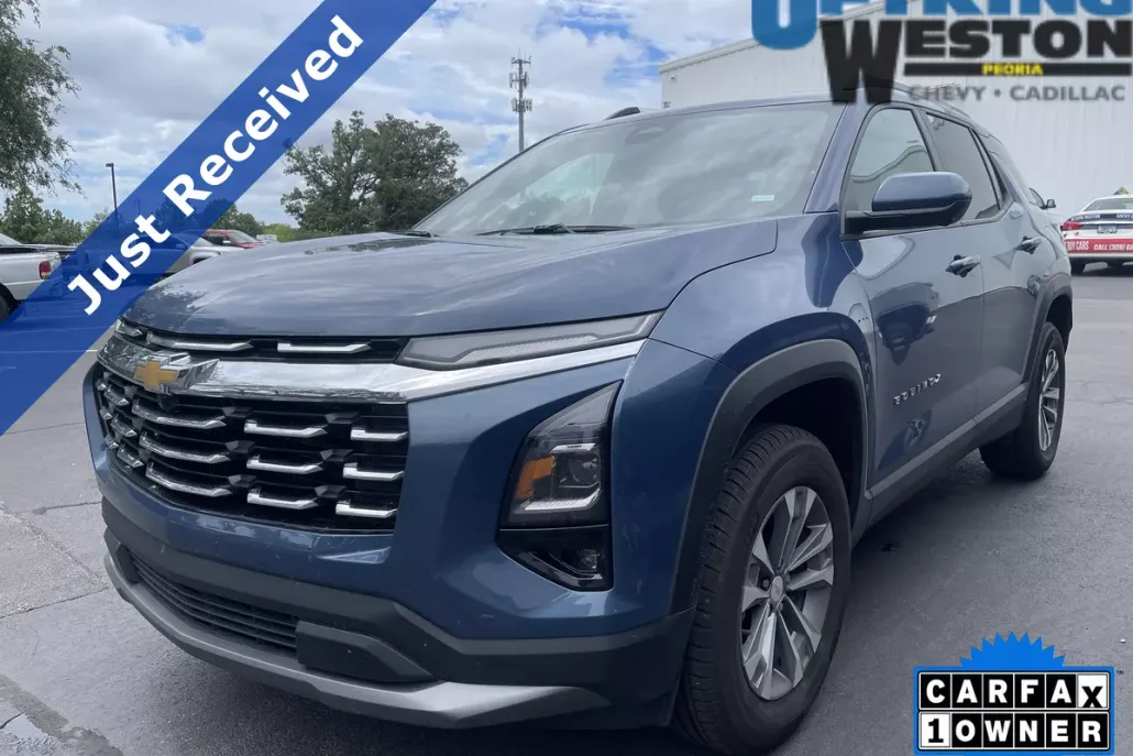 2025 Chevrolet Equinox LT photo 1
