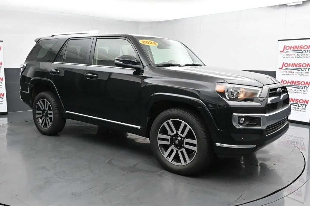 2022 Toyota 4Runner Limited 4WD photo 1