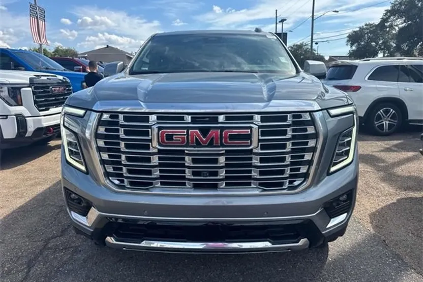 2025 Gmc Yukon XL Denali photo 1