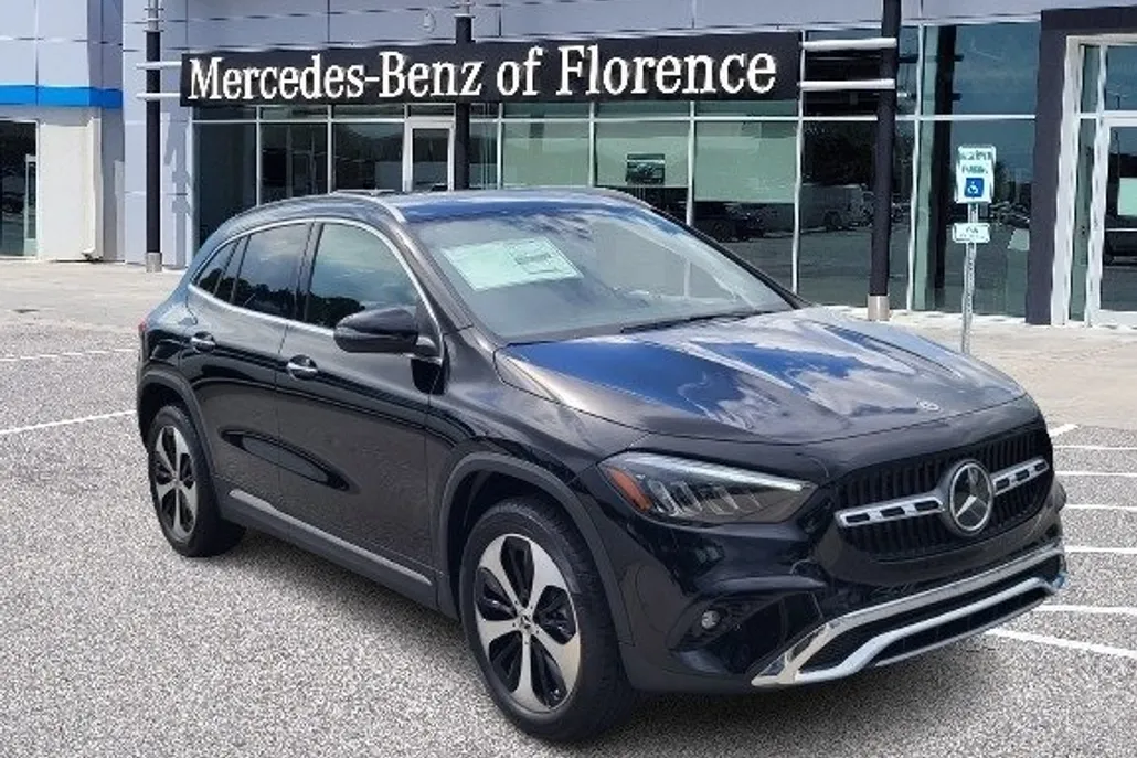 2025 Mercedes Benz GLA 250 photo 1