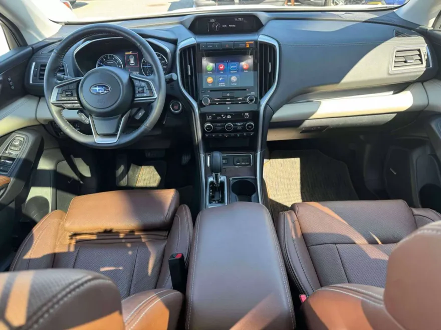 2022 Subaru Ascent Touring photo 1
