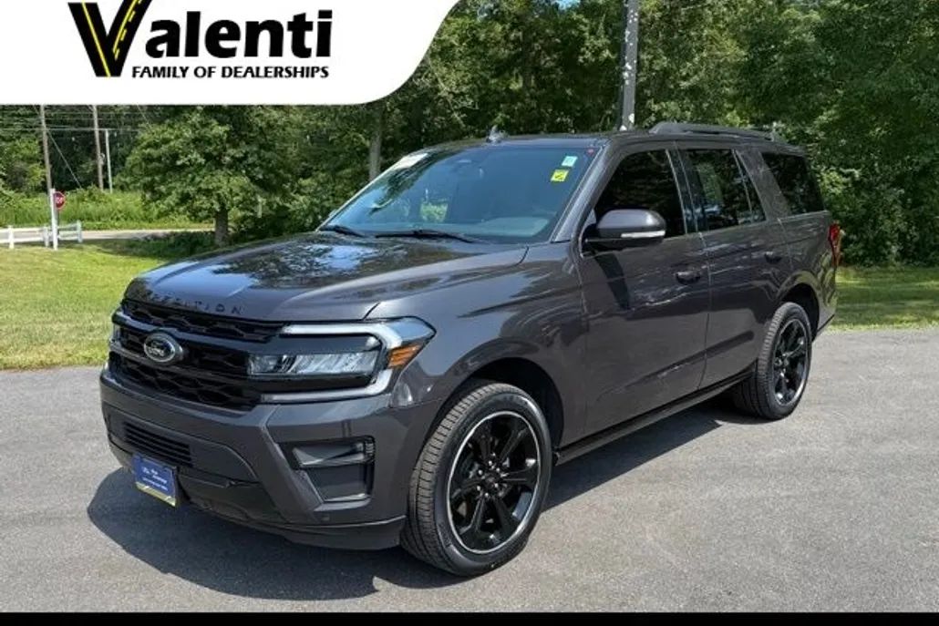 2024 Ford Expedition Limited photo 1