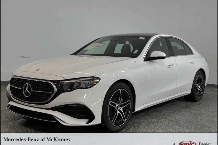2025 Mercedes Benz E 350 4MATIC photo 1