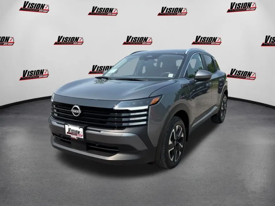 2025 Nissan Kicks SV photo 1