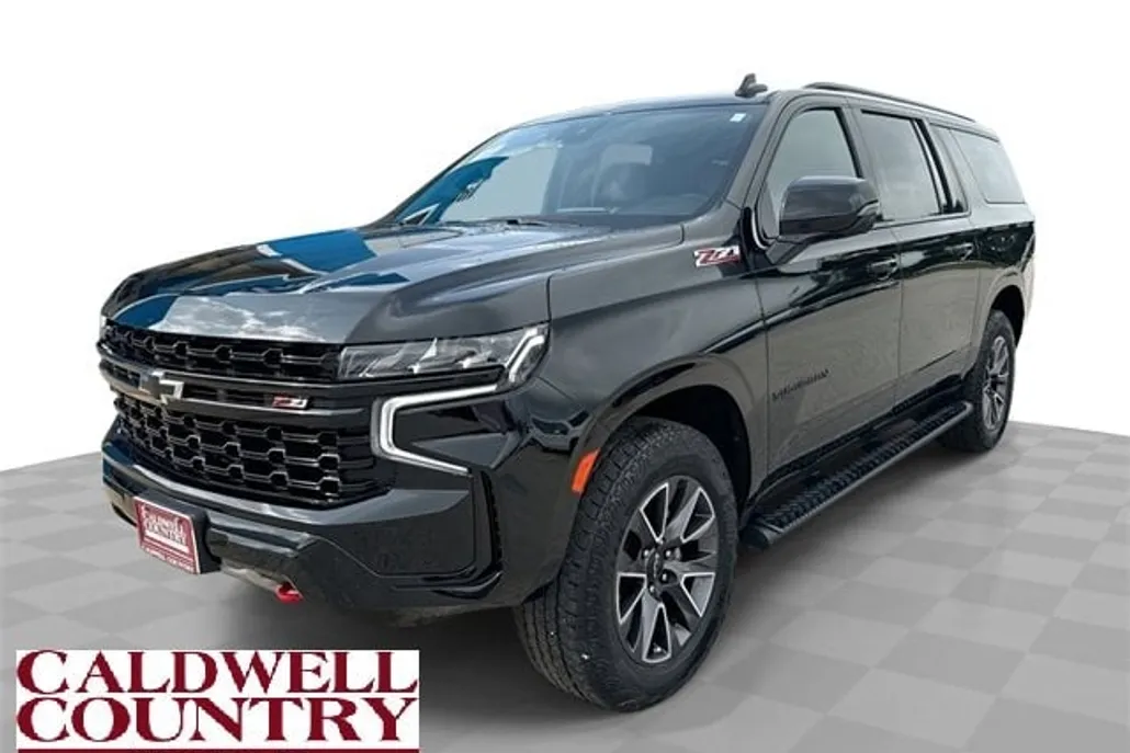 2023 Chevrolet Suburban Z71 photo 1